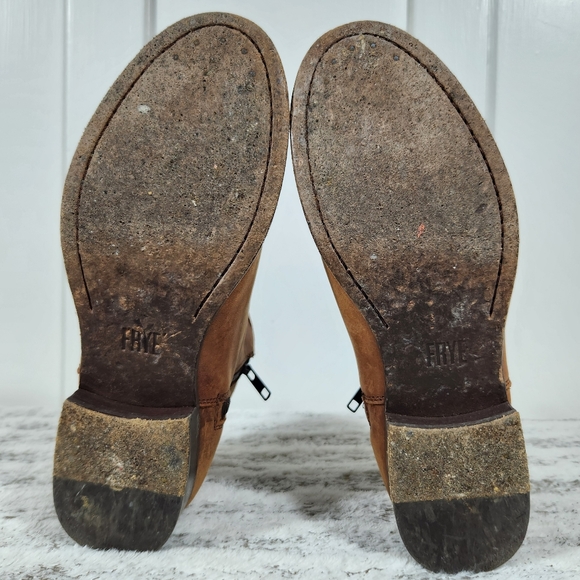 FRYE "Carly Chelsea" Cognac Double Zip Leather Ankle Bootie | Women's Size 6B - Picture 8 of 13